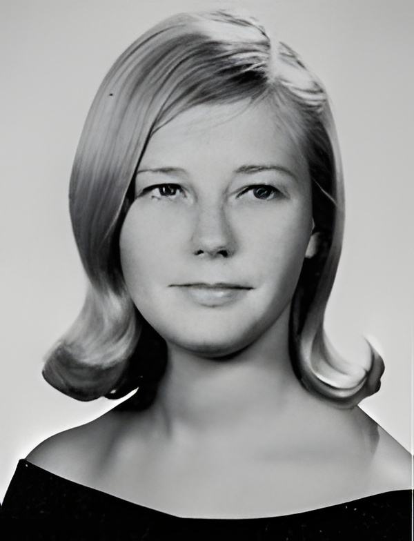 Pam Monast